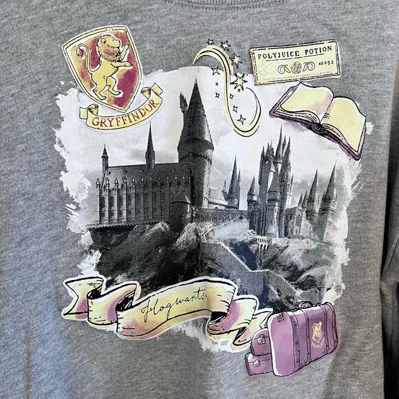 HARRY POTTER Wizarding World Hogwarts Gryffindor Junior Large 11/13 (L395) - Picture 6 of 11